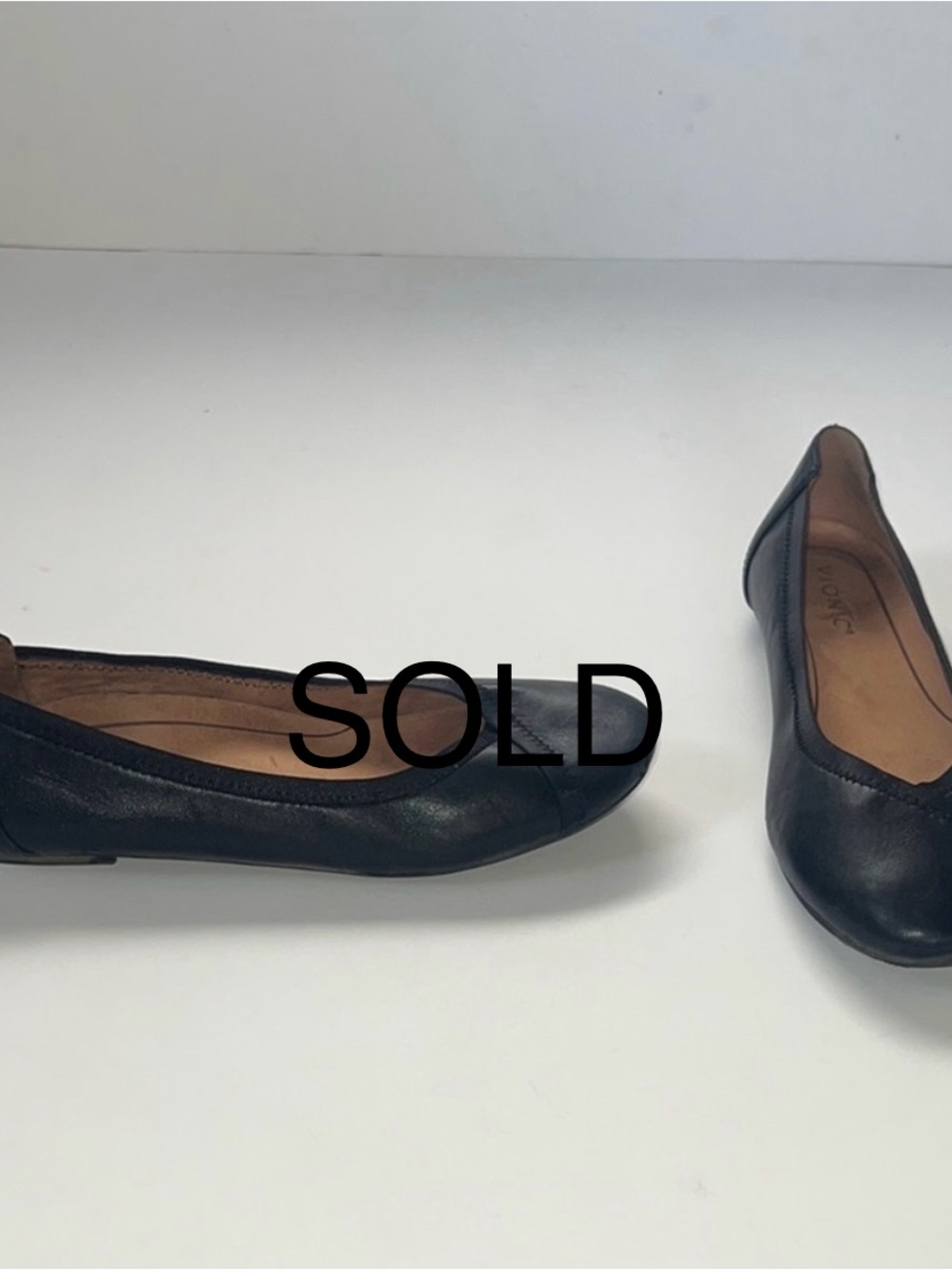 VIONIC Leather Women's Flats